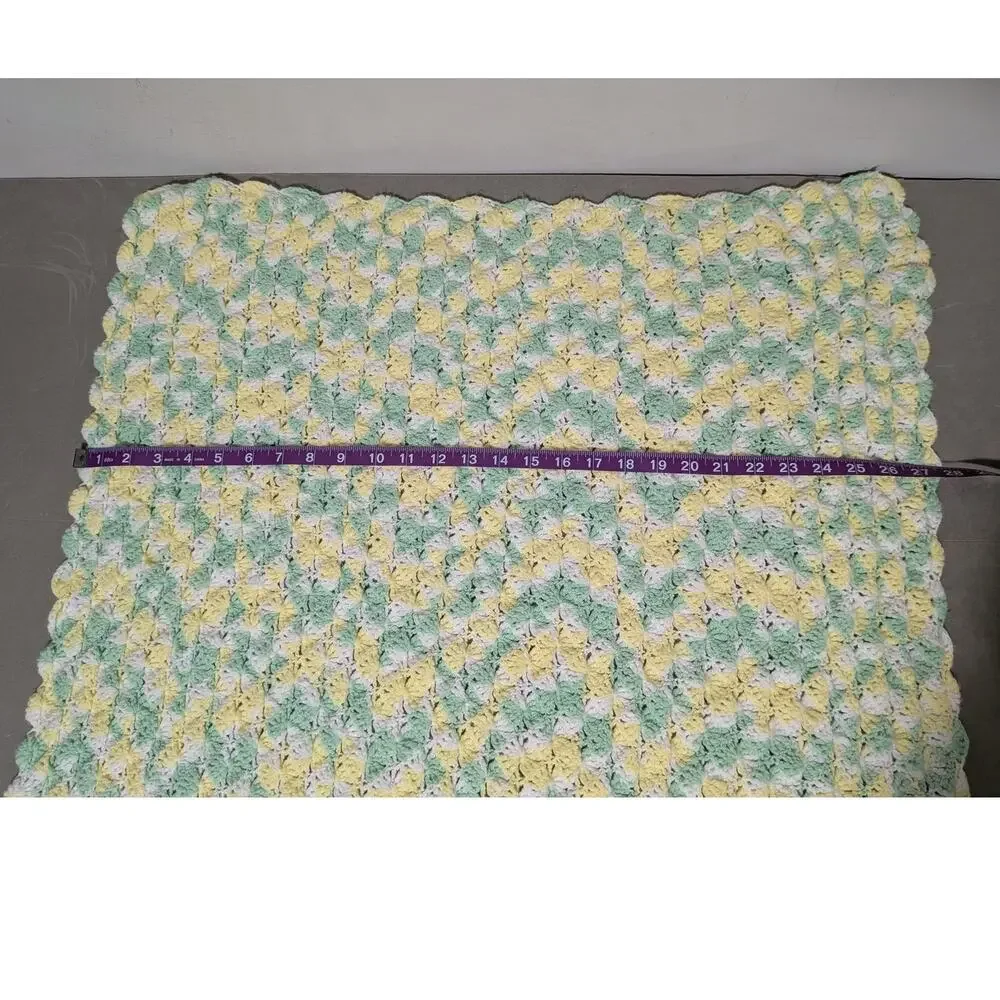 Vtg Handmade Crochet Baby Afghan Blanket 31x28 Shell Stitch Mint Yellow White